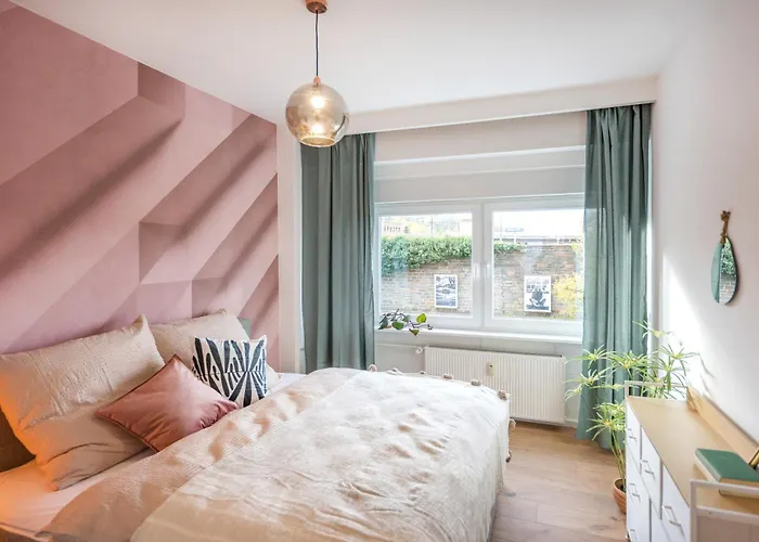 Koblenz' Groesste, 5 Sz, Hbf, Ideal Fuer Gruppen & Firmen Кобленц